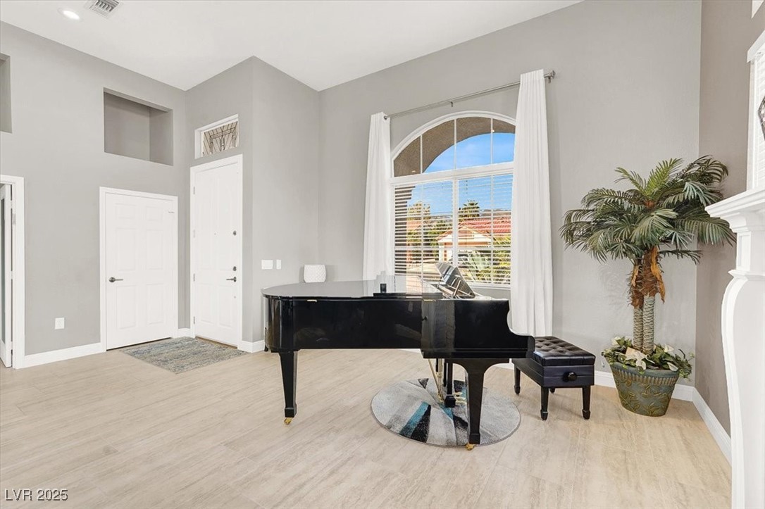 2900 Crown Ridge Drive Las Vegas, NV 89134 - Photo 12 of 59