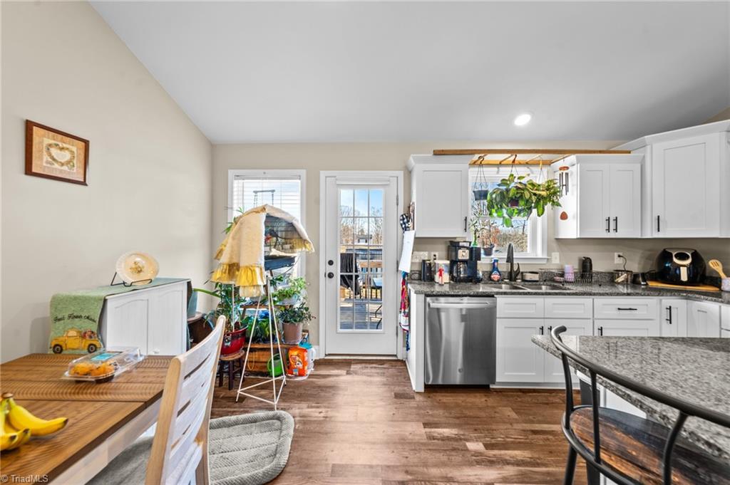 472 Watford Road Thomasville, NC 27360 - Photo 6 of 22