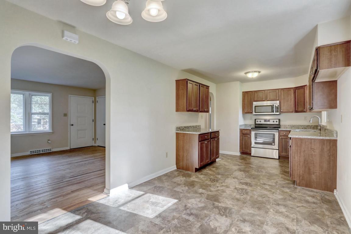 114 Wellington Road Lancaster, PA 17603 - Photo 12 of 28 Gallery Image 12
