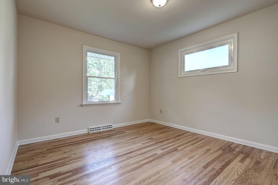 114 Wellington Road Lancaster, PA 17603 - Photo 16 of 28 Gallery Image 16
