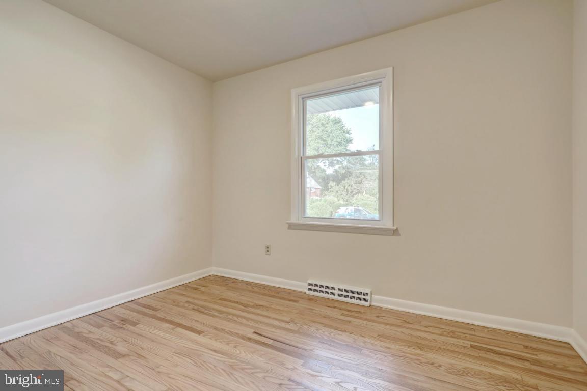 114 Wellington Road Lancaster, PA 17603 - Photo 18 of 28 Gallery Image 18
