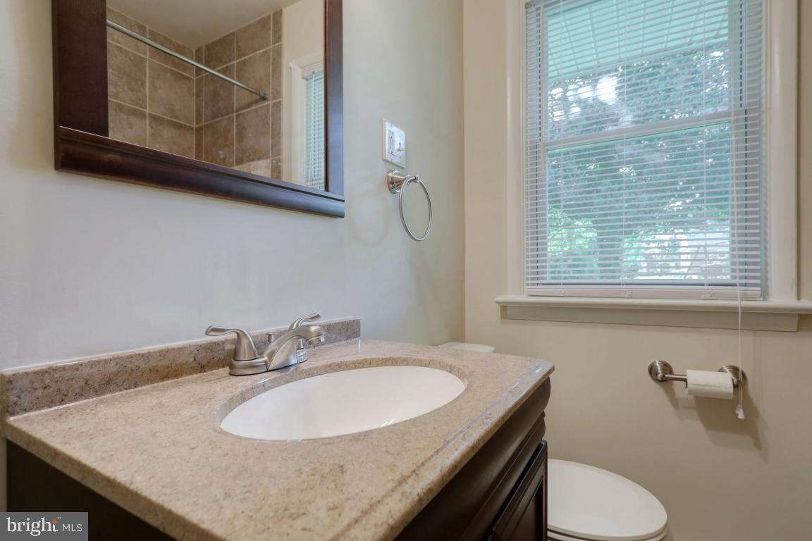 114 Wellington Road Lancaster, PA 17603 - Photo 20 of 28 Gallery Image 20