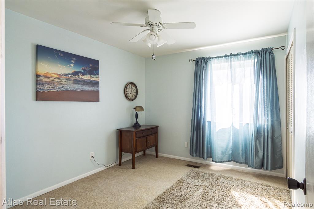 5503 Copley Square Road Grand Blanc, MI 48439 - Photo 44 of 48 Gallery Image 44