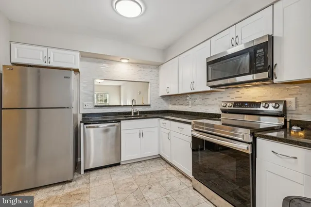 $450,000 | 7832 Brookview Court, Manassas, VA 20109