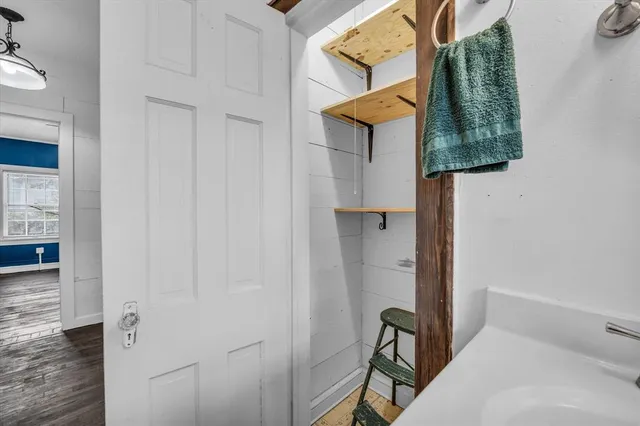 a view of walk in closet