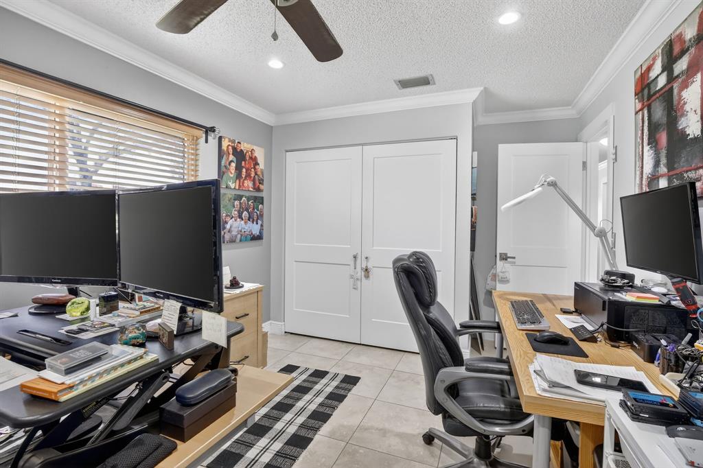 3673 West Forge Road, Unit 41 Davie, FL 33328 - Photo 21 of 32