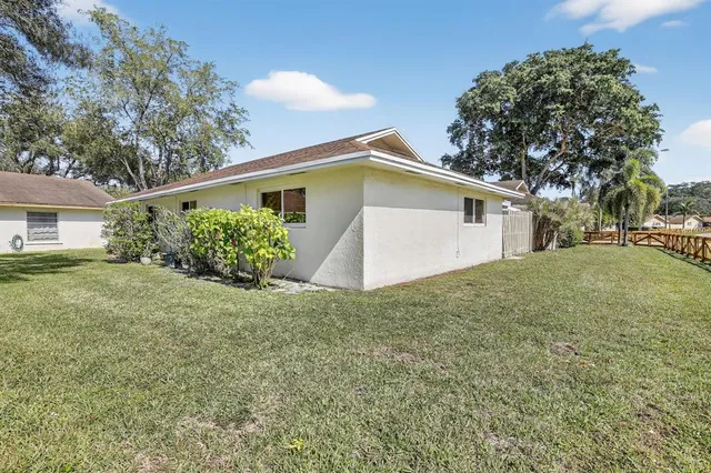 $3,100 | 3673 West Forge Road, Unit 41, Davie, FL 33328