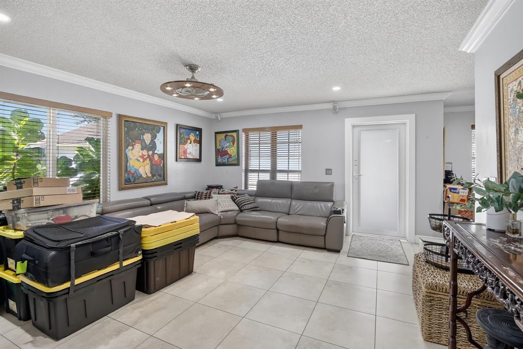 3673 West Forge Road, Unit 41 Davie, FL 33328 - Photo 5 of 32