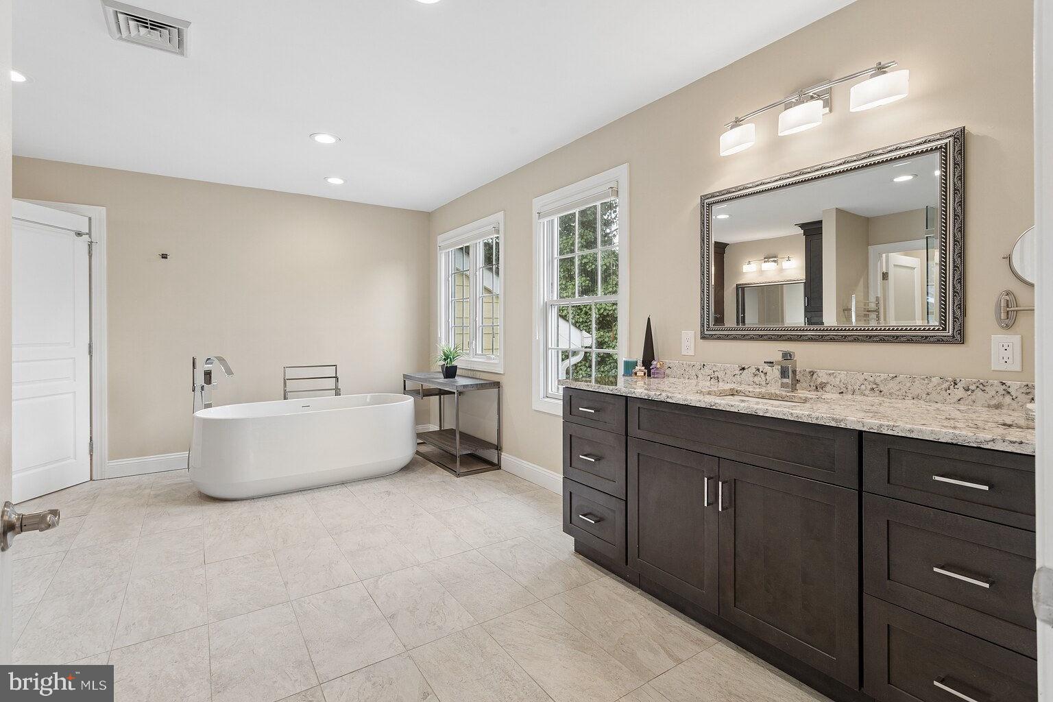 29 Dempsey Avenue Princeton, NJ 08540 - Photo 32 of 58