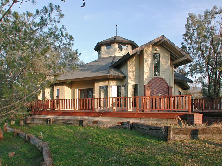 20284 Nicholas Road Clovis, CA 93619 - Photo 1 of 99 Gallery Image 1