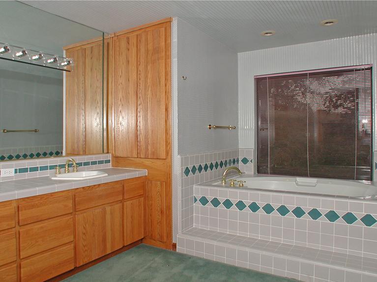 20284 Nicholas Road Clovis, CA 93619 - Photo 16 of 99 Gallery Image 16