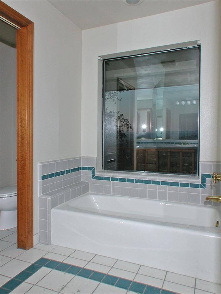 20284 Nicholas Road Clovis, CA 93619 - Photo 22 of 99 Gallery Image 22
