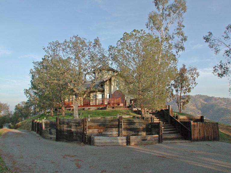 20284 Nicholas Road Clovis, CA 93619 - Photo 31 of 99 Gallery Image 31