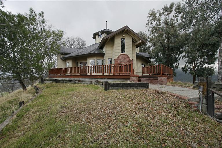 20284 Nicholas Road Clovis, CA 93619 - Photo 34 of 99 Gallery Image 34