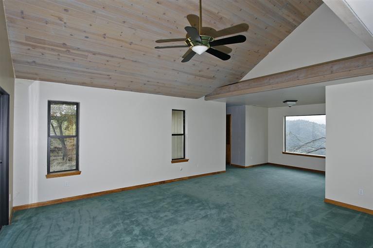 20284 Nicholas Road Clovis, CA 93619 - Photo 55 of 99 Gallery Image 55