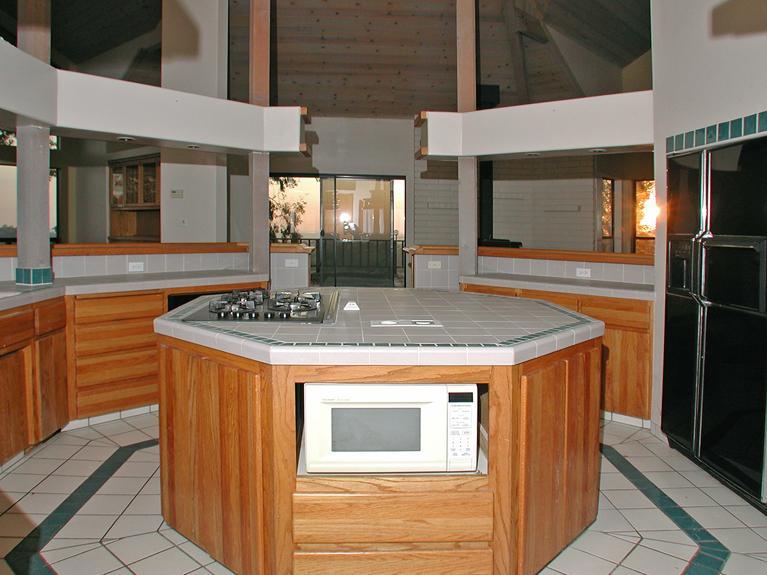 20284 Nicholas Road Clovis, CA 93619 - Photo 9 of 99 Gallery Image 9