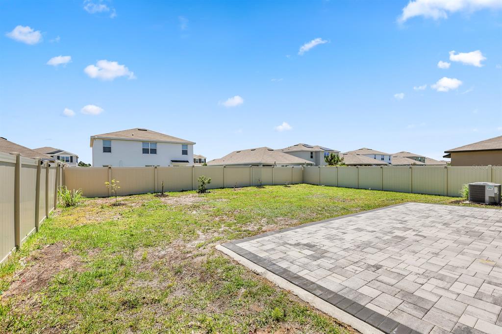 2881 Silver Scallop Loop Wimauma, FL 33598 - Photo 38 of 40