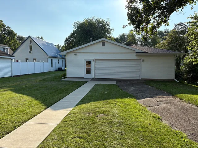 $142,000 | 510 North Maple Avenue, Minier, IL 61759
