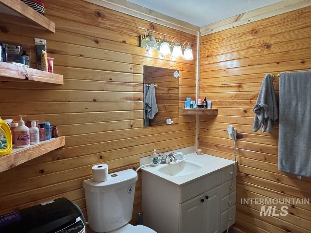 941 South Main Street Cascade, ID 83611 - Photo 20 of 42