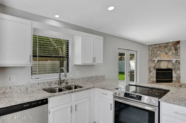 $279,000 | 7318 Amandas Crossing Drive South, Jacksonville, FL 32244