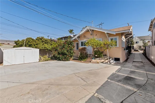$899,000 | 3959 Denker Avenue, Los Angeles, CA 90062