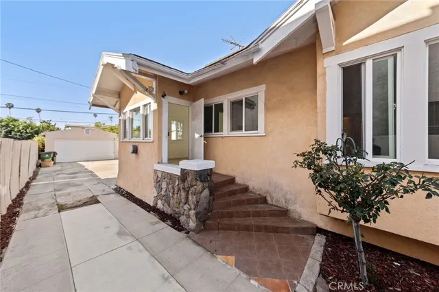 $899,000 | 3959 Denker Avenue, Los Angeles, CA 90062