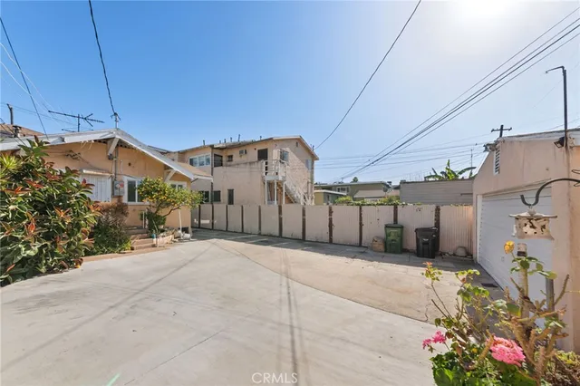 $899,000 | 3959 Denker Avenue, Los Angeles, CA 90062