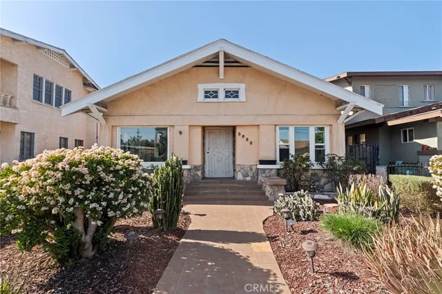 $899,000 | 3959 Denker Avenue, Los Angeles, CA 90062