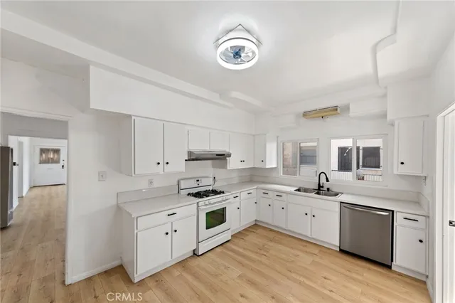 $899,000 | 3959 Denker Avenue, Los Angeles, CA 90062