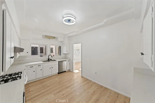 $899,000 | 3959 Denker Avenue, Los Angeles, CA 90062