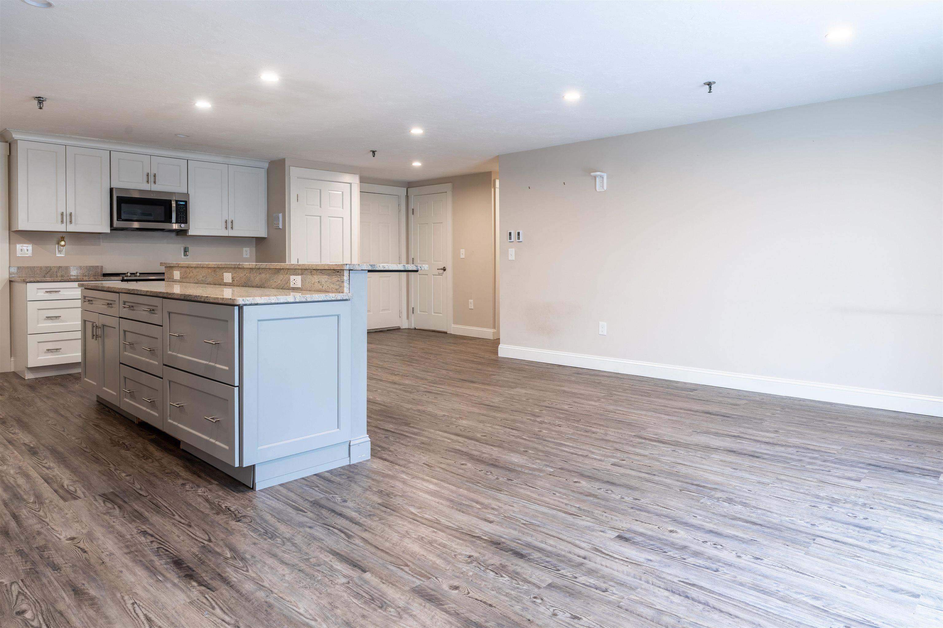 407 Ocean Boulevard, Unit 10 Hampton, NH 03842 - Photo 7 of 26