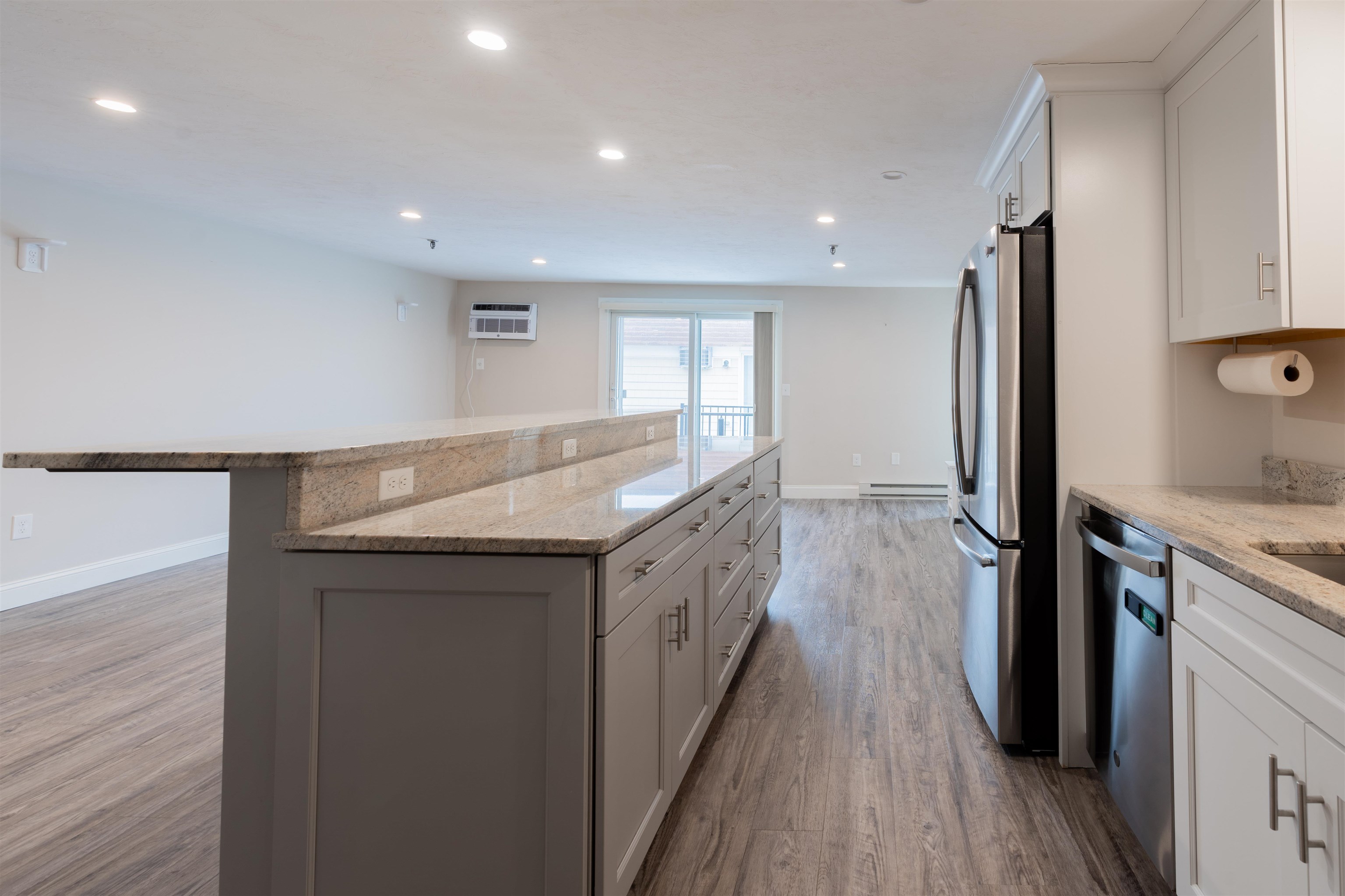 407 Ocean Boulevard, Unit 10 Hampton, NH 03842 - Photo 10 of 26