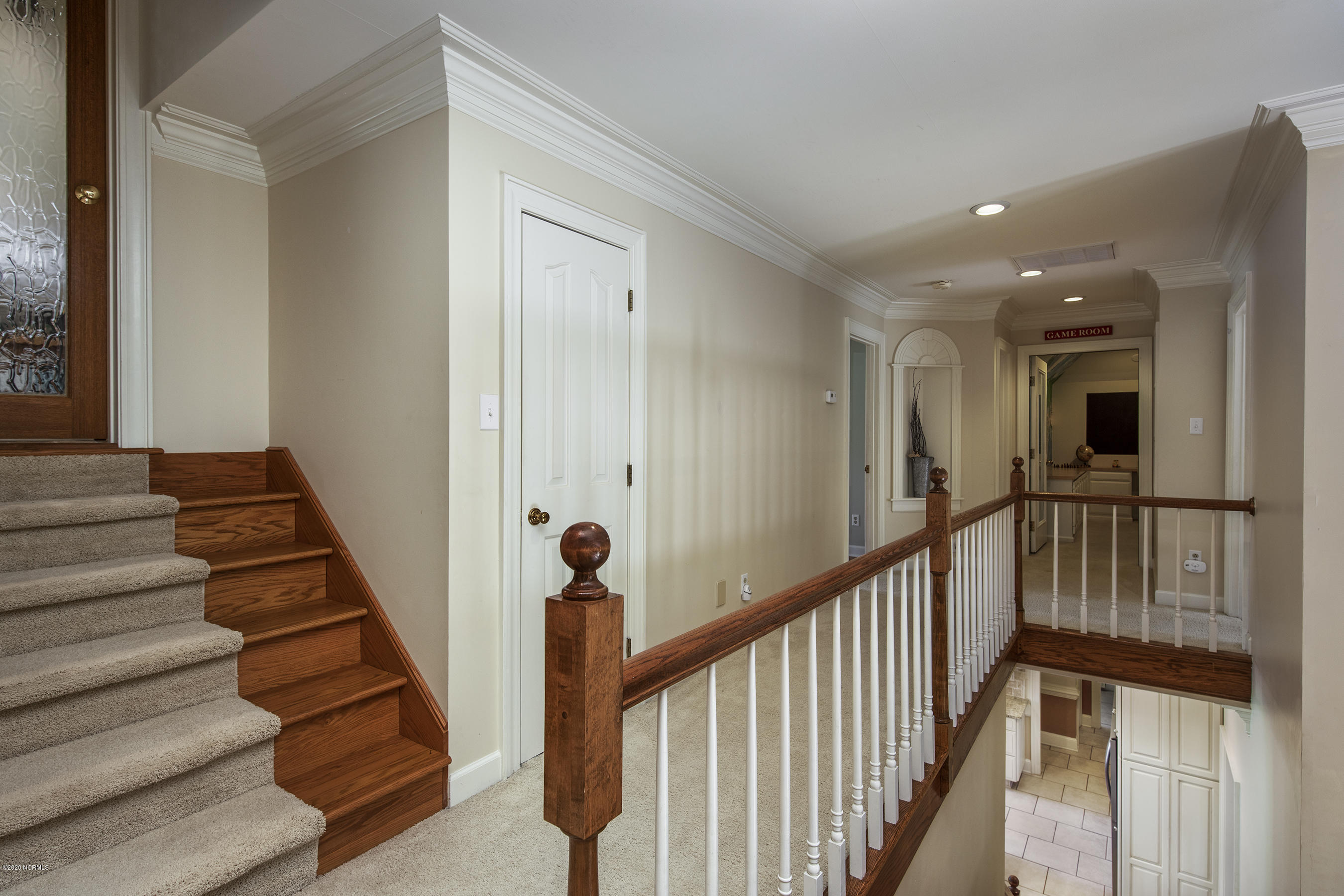 202 Castle Ridge Road New Bern, NC 28562 - Photo 29 of 72 Top of Stairs/Entry to Bonus Office