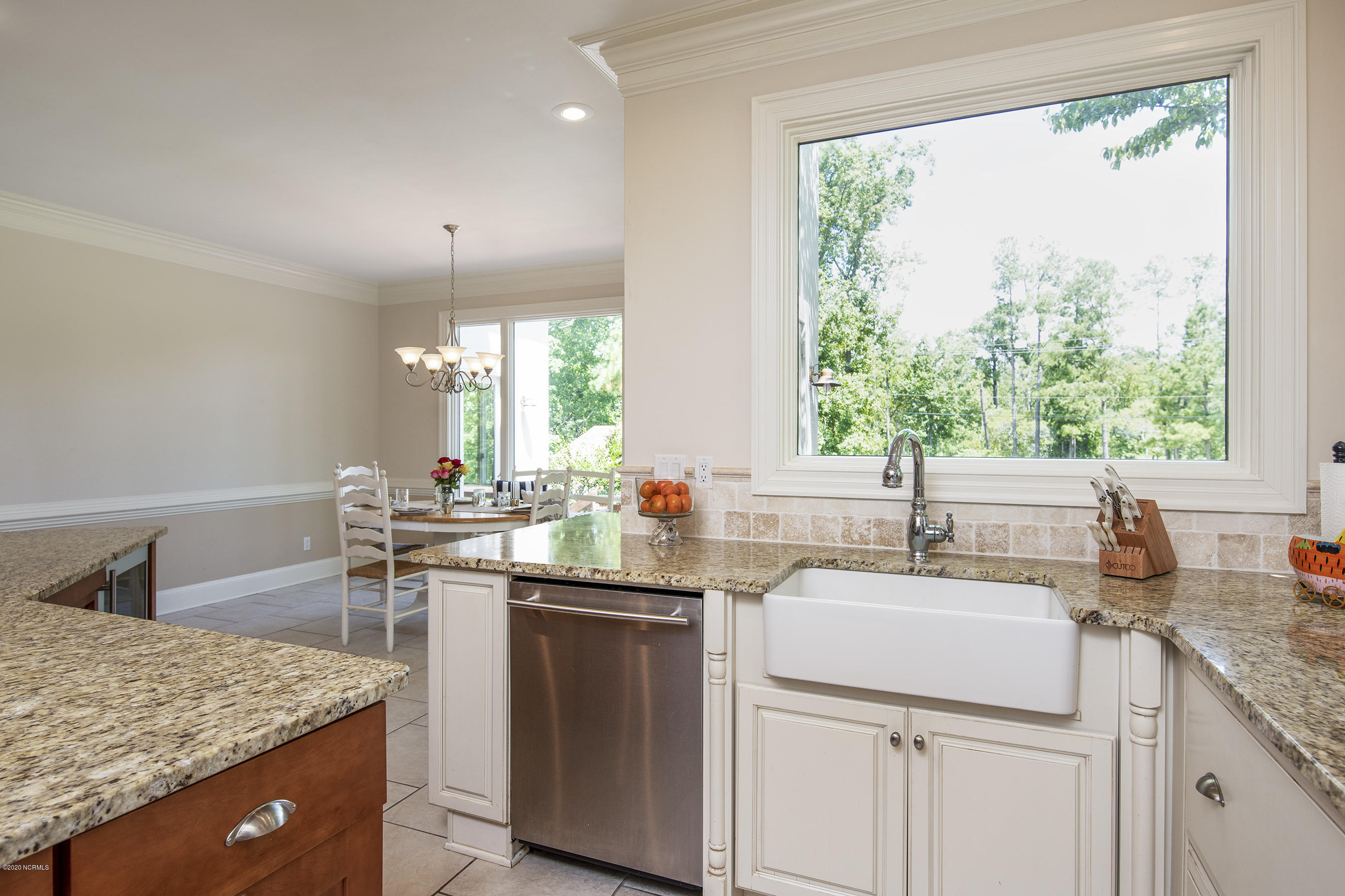 202 Castle Ridge Road New Bern, NC 28562 - Photo 9 of 72 Farm House Sink with Views to Back
