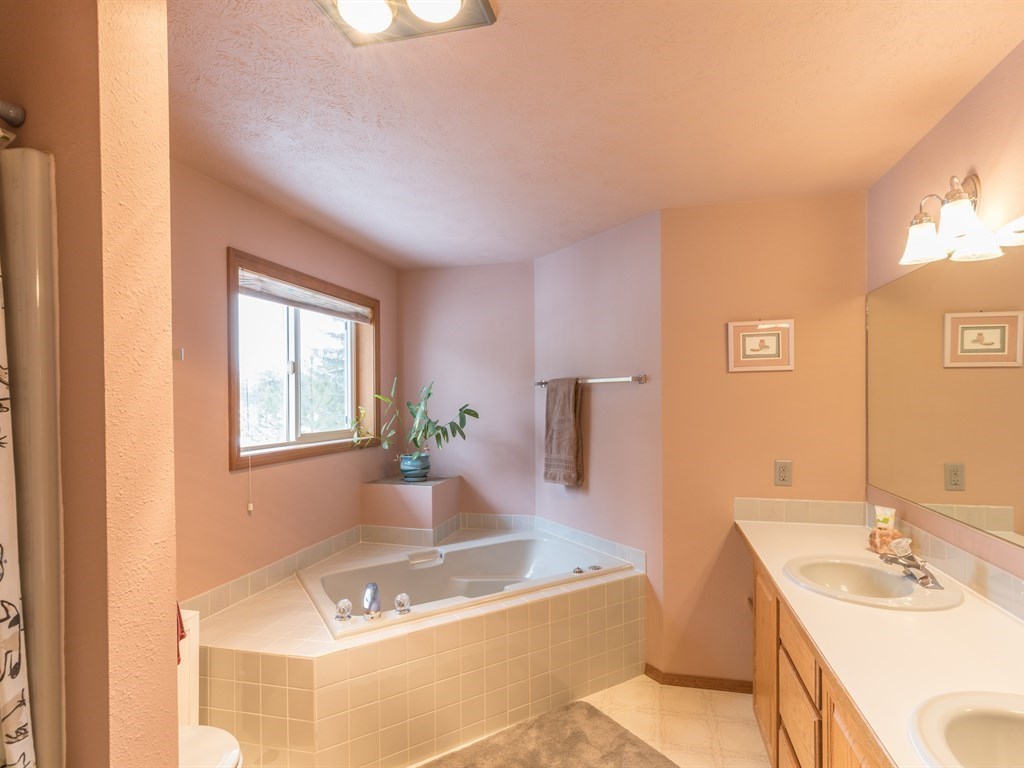 15212 West Lincoln Road Spokane, WA 99224 - Photo 13 of 20