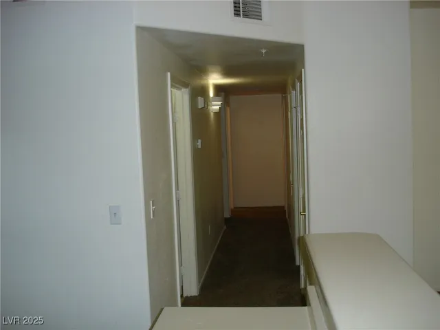 $1,700 | 7139 South Durango Drive, Unit 305, Las Vegas, NV 89113