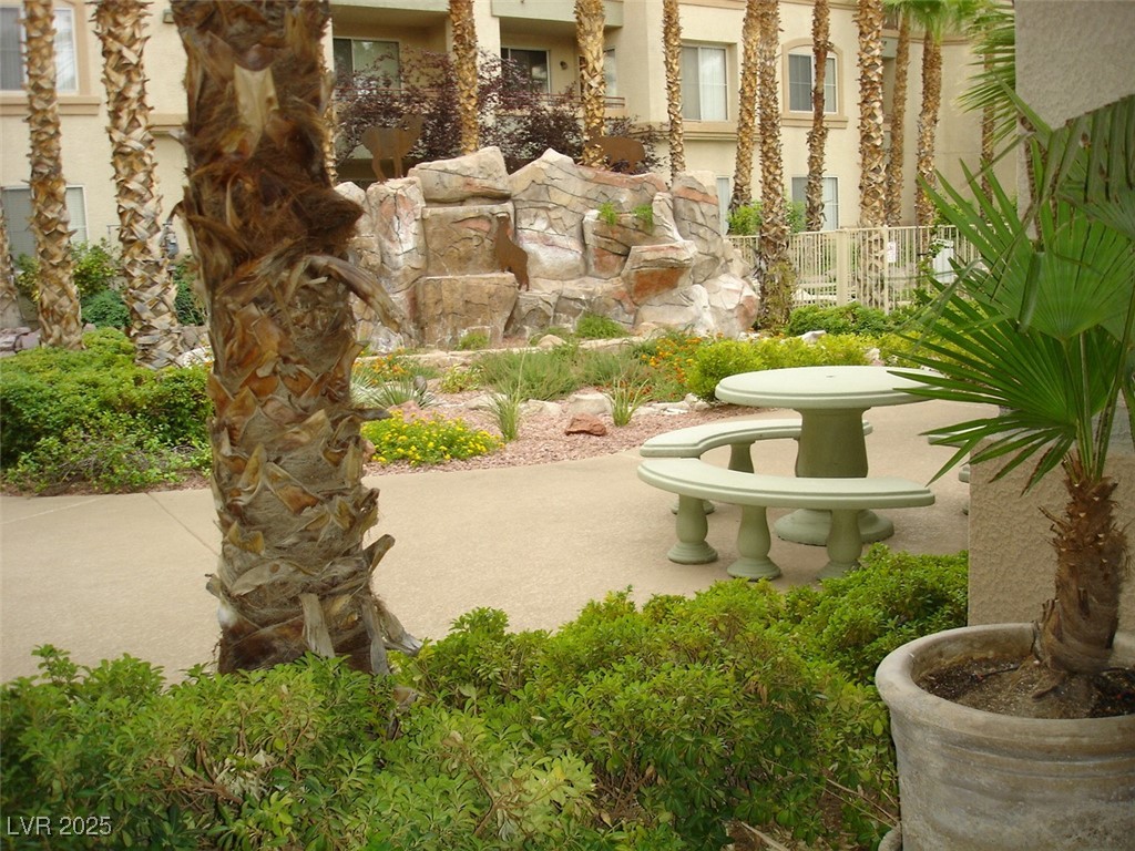 7139 South Durango Drive, Unit 305 Las Vegas, NV 89113 - Photo 4 of 23