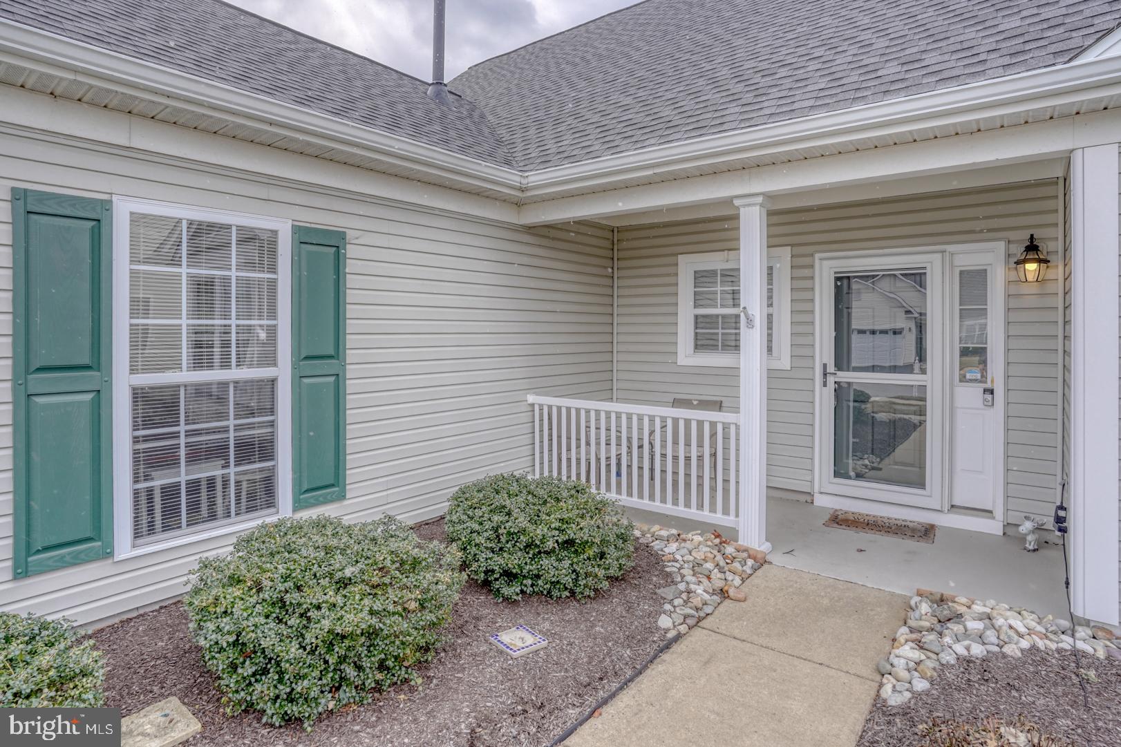 151 Springmill Drive Middletown, DE 19709 - Photo 2 of 46