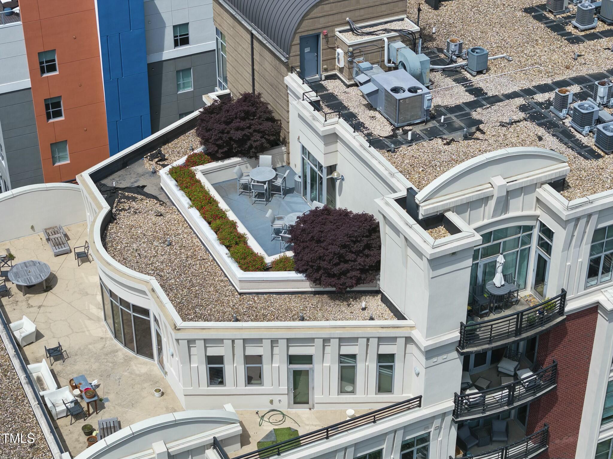 618 North Boylan Avenue, Unit 400 Raleigh, NC 27603 - Photo 23 of 28 a front view of a multi story building