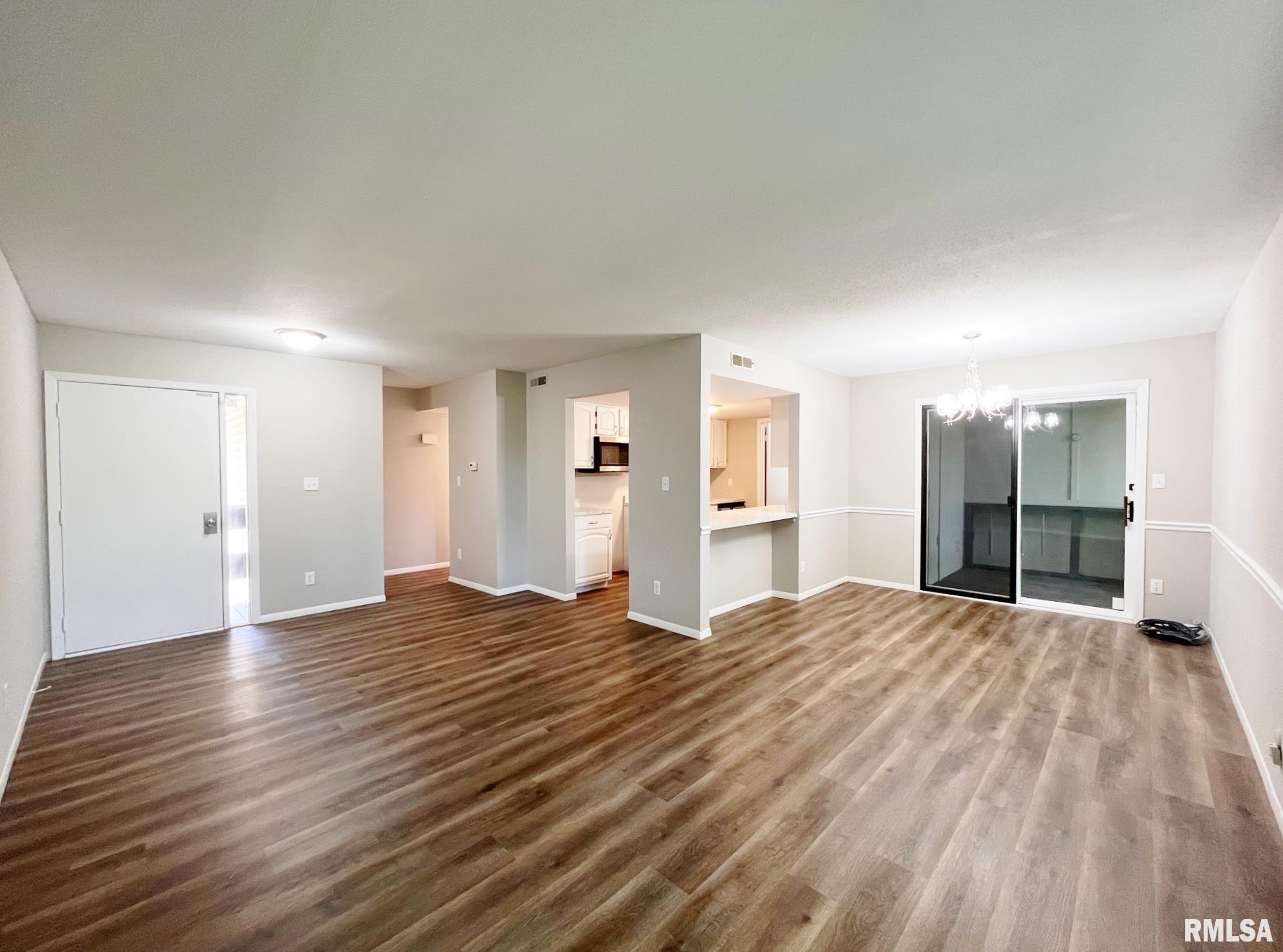 6342 North Allen Road, Unit 28 Peoria, IL 61614 - Photo 13 of 37