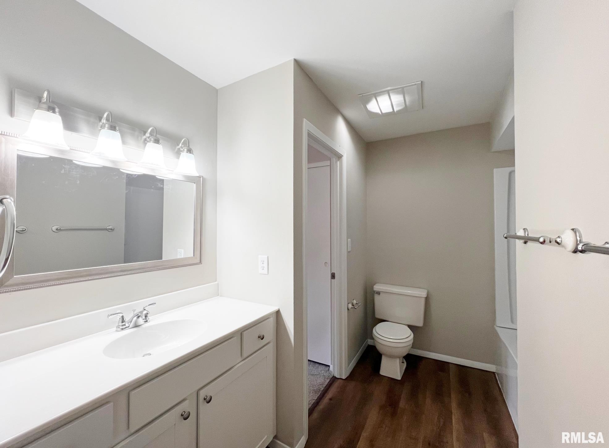 6342 North Allen Road, Unit 28 Peoria, IL 61614 - Photo 33 of 37
