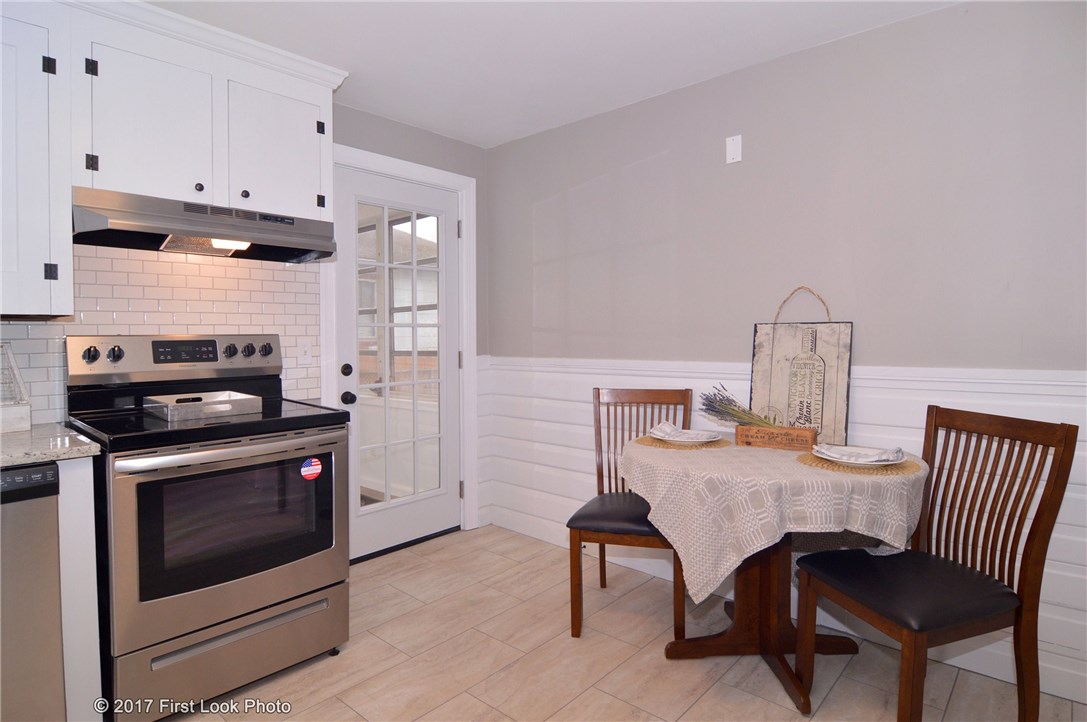 111 Community Road Warwick, RI 02889 - Photo 13 of 35