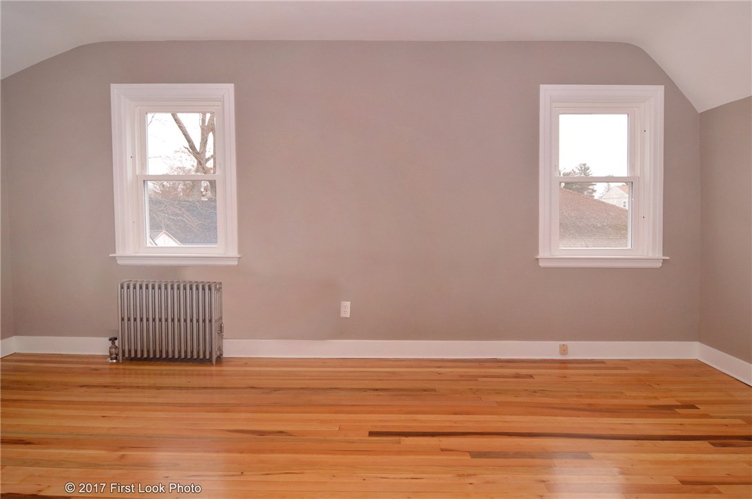 111 Community Road Warwick, RI 02889 - Photo 24 of 35