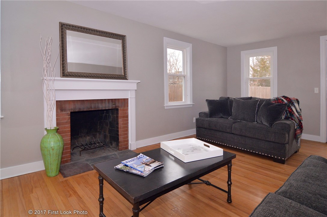 111 Community Road Warwick, RI 02889 - Photo 8 of 35