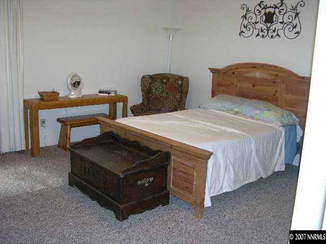 2755 Caballo Drive Reno, NV 89502 - Photo 8 of 9 Photo 8