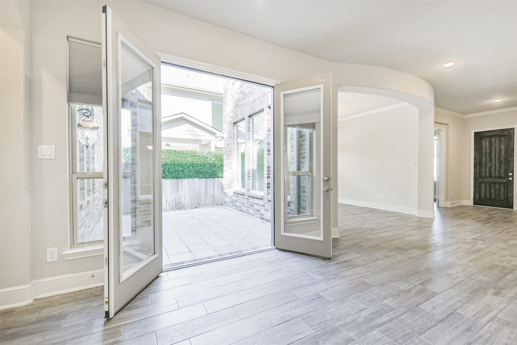 210 Liatris Court Conroe, TX 77304 - Photo 20 of 45