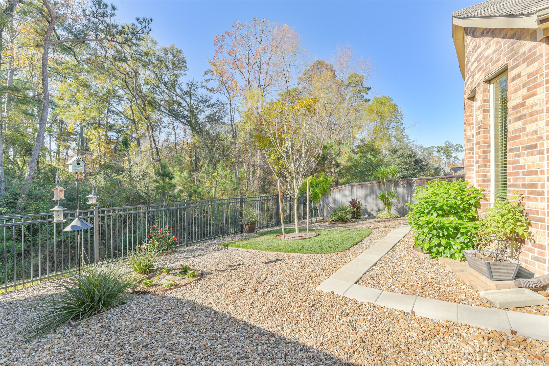 210 Liatris Court Conroe, TX 77304 - Photo 43 of 45