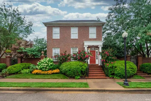 $619,900 | 1521 Larkinwood, Evansville, IN 47715