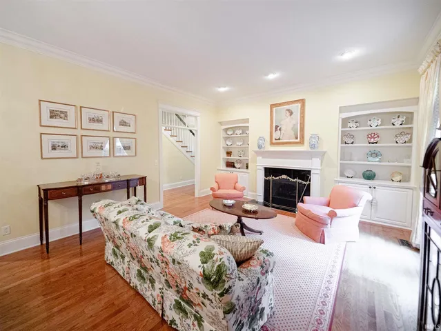 $669,800 | 1521 Larkinwood, Evansville, IN 47715