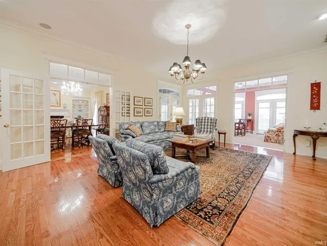 $669,800 | 1521 Larkinwood, Evansville, IN 47715